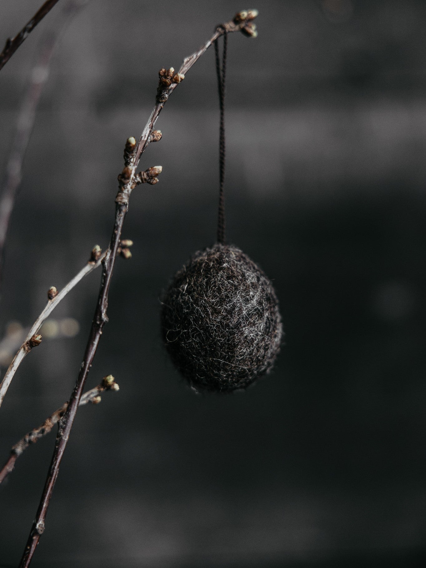 Ullås Tovat Ägg, Mörkbrun, 5 cm