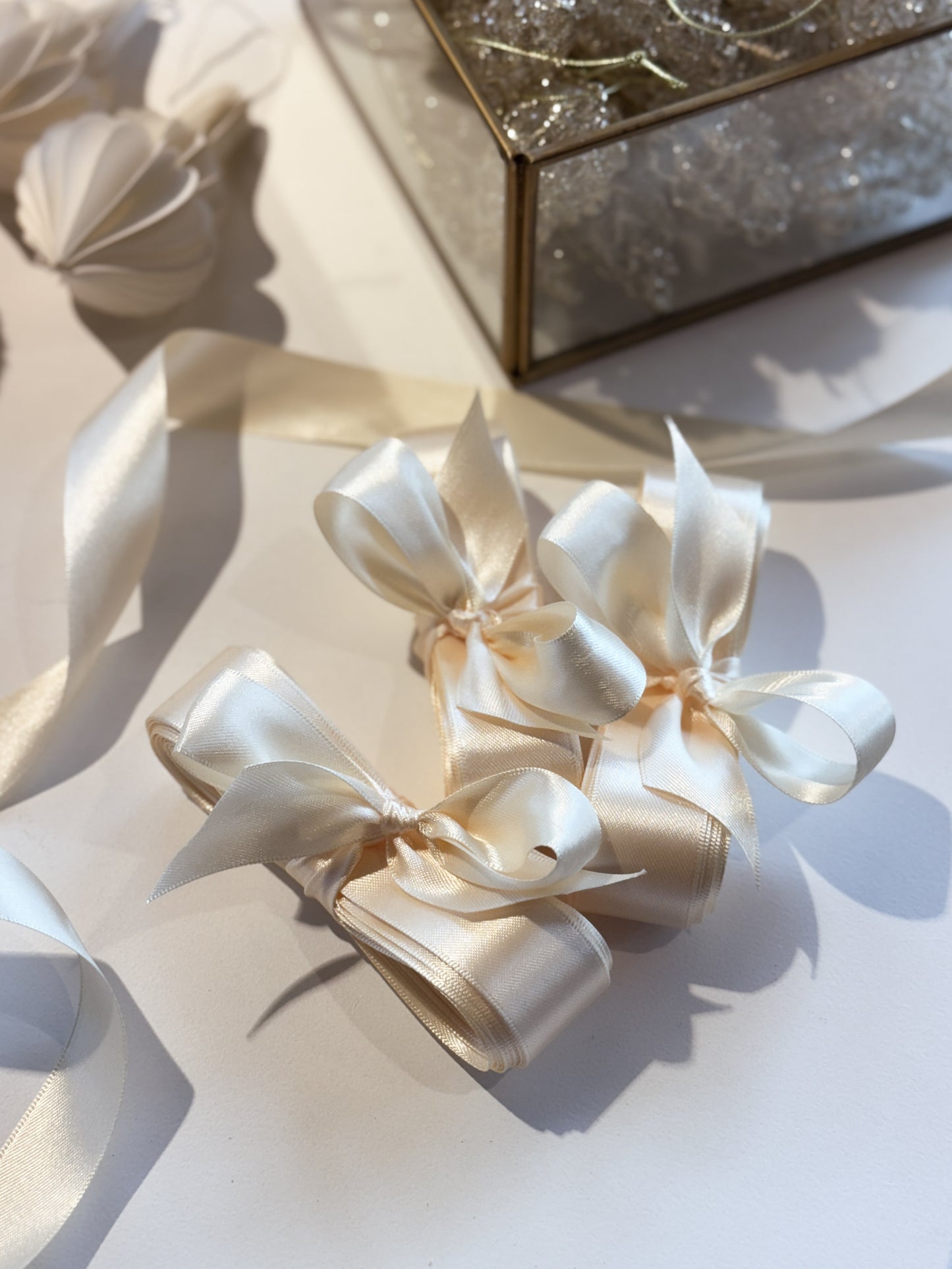 Satinband 25mm x 10 meter, Cremevit