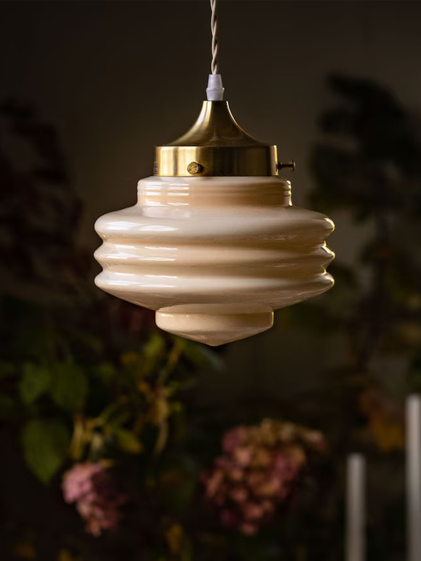 Valter Taklampa Opalglas, Beige