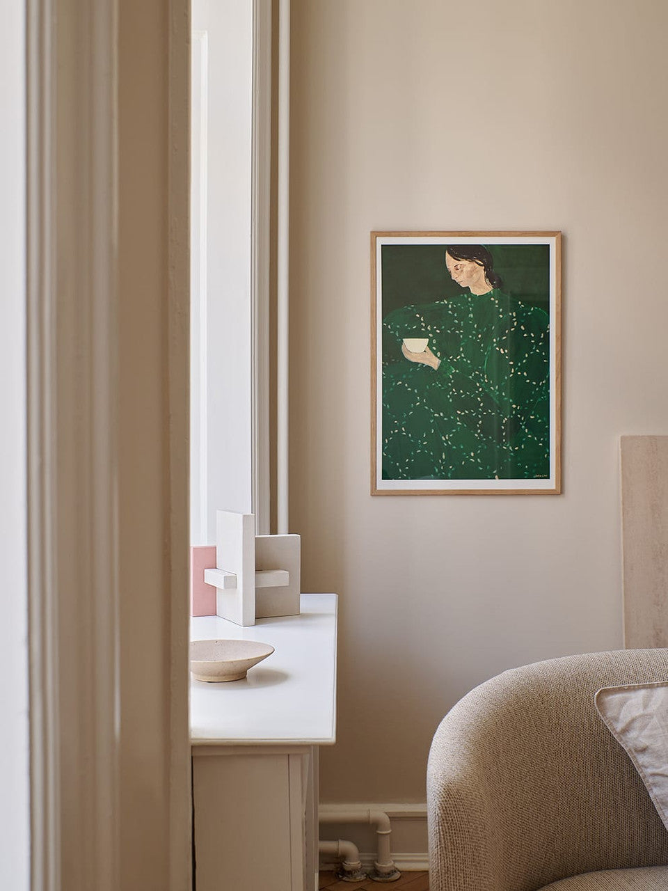 Print Sofia Lind, Coffee Alone At Place The Clichy, 50x70 cm