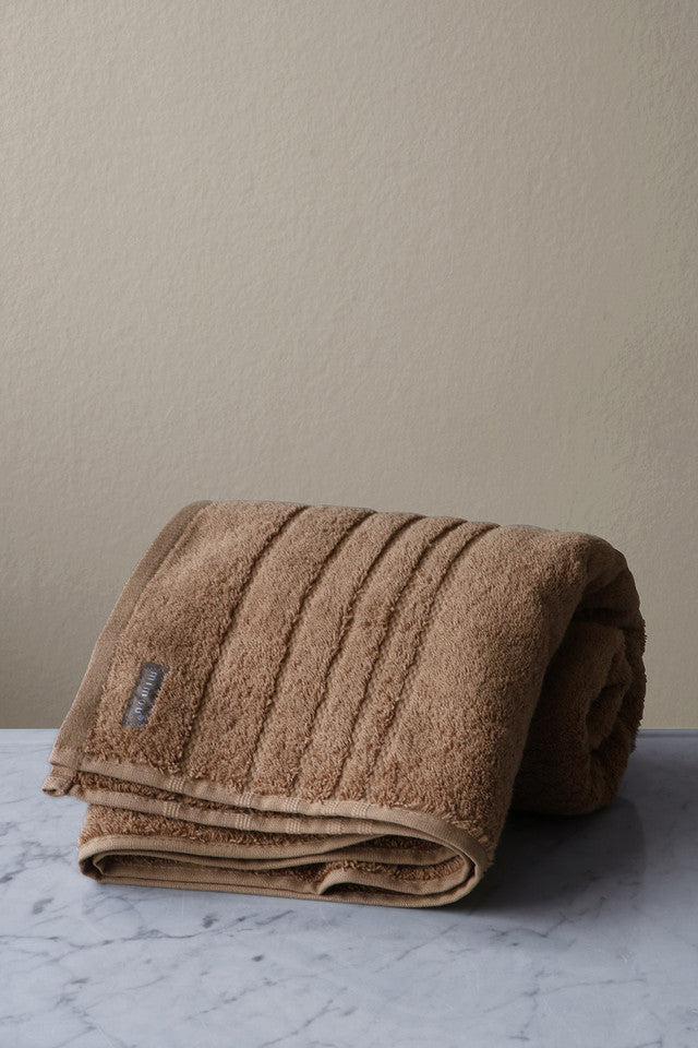 Mimou Handduk, Lerbeige