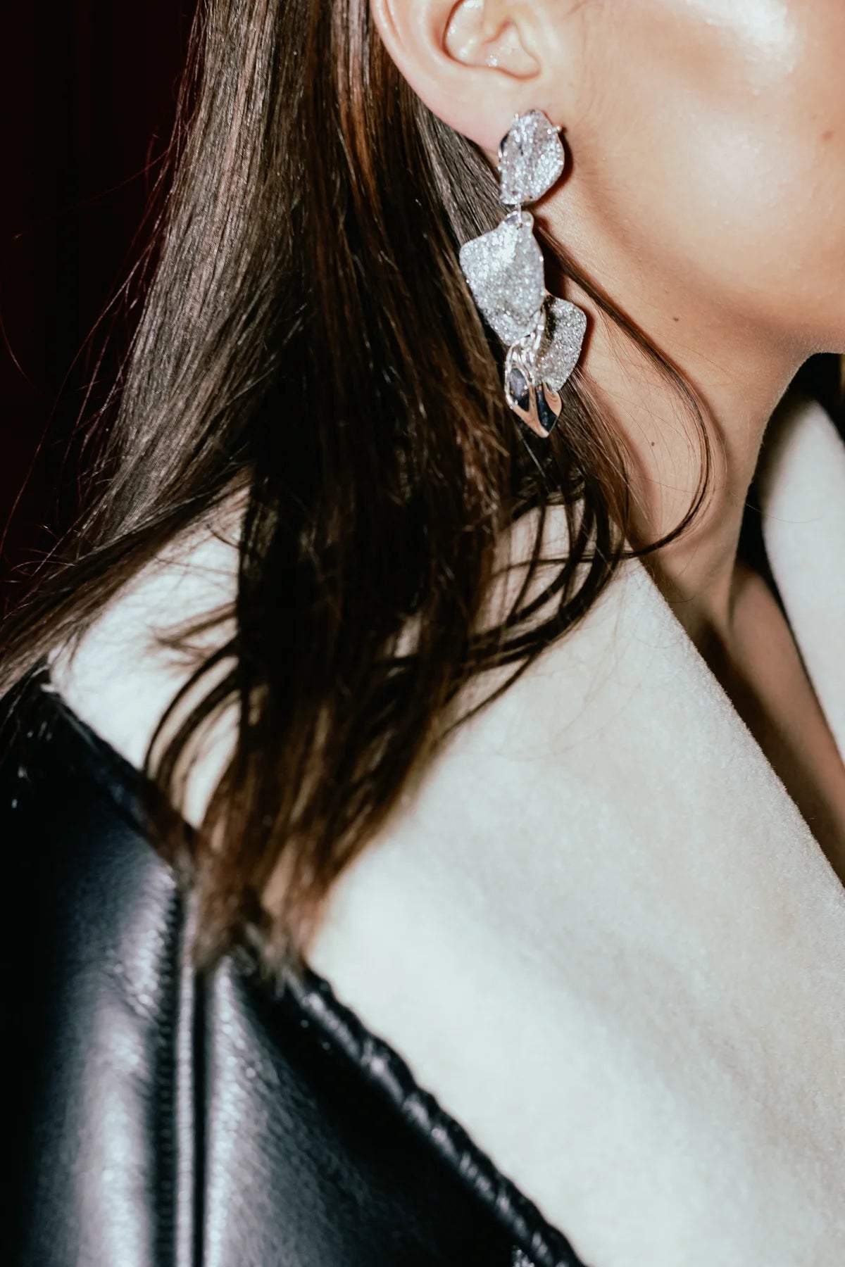 Leaf Örhängen, Glitter Silver