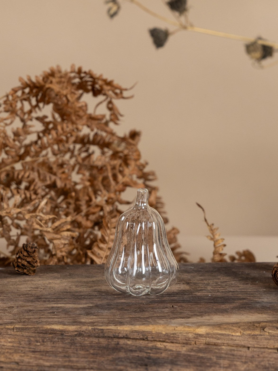 Stenkullen Pumpa, Glas