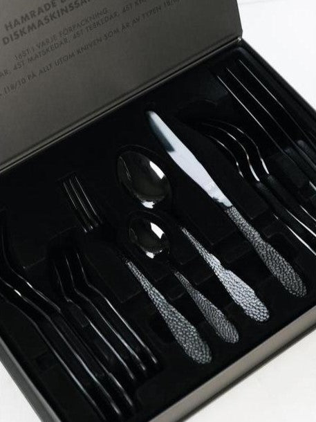 Frost Bestickset, Svart