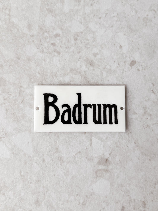 Skylt, Badrum